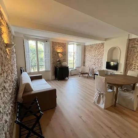 C054-bel Lumineux Au Coeur Du Suquet Apartament *